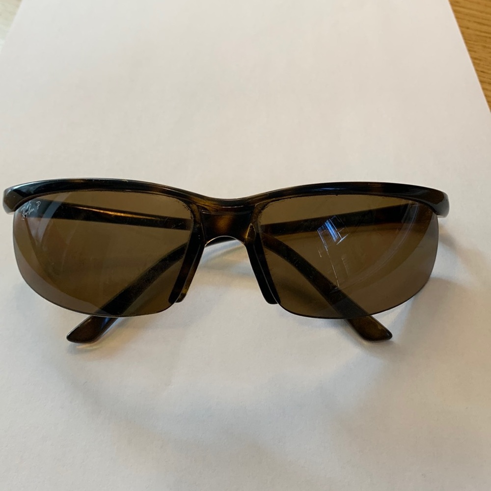 Polarized Ray-ban sunglasses